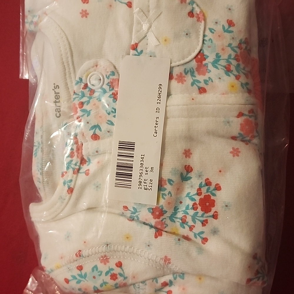 Multi pack onesies - Picture 2 of 4